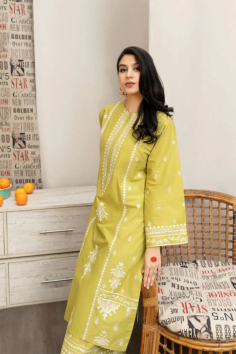 Most Hit 2PC Embroidered Lawn D-08